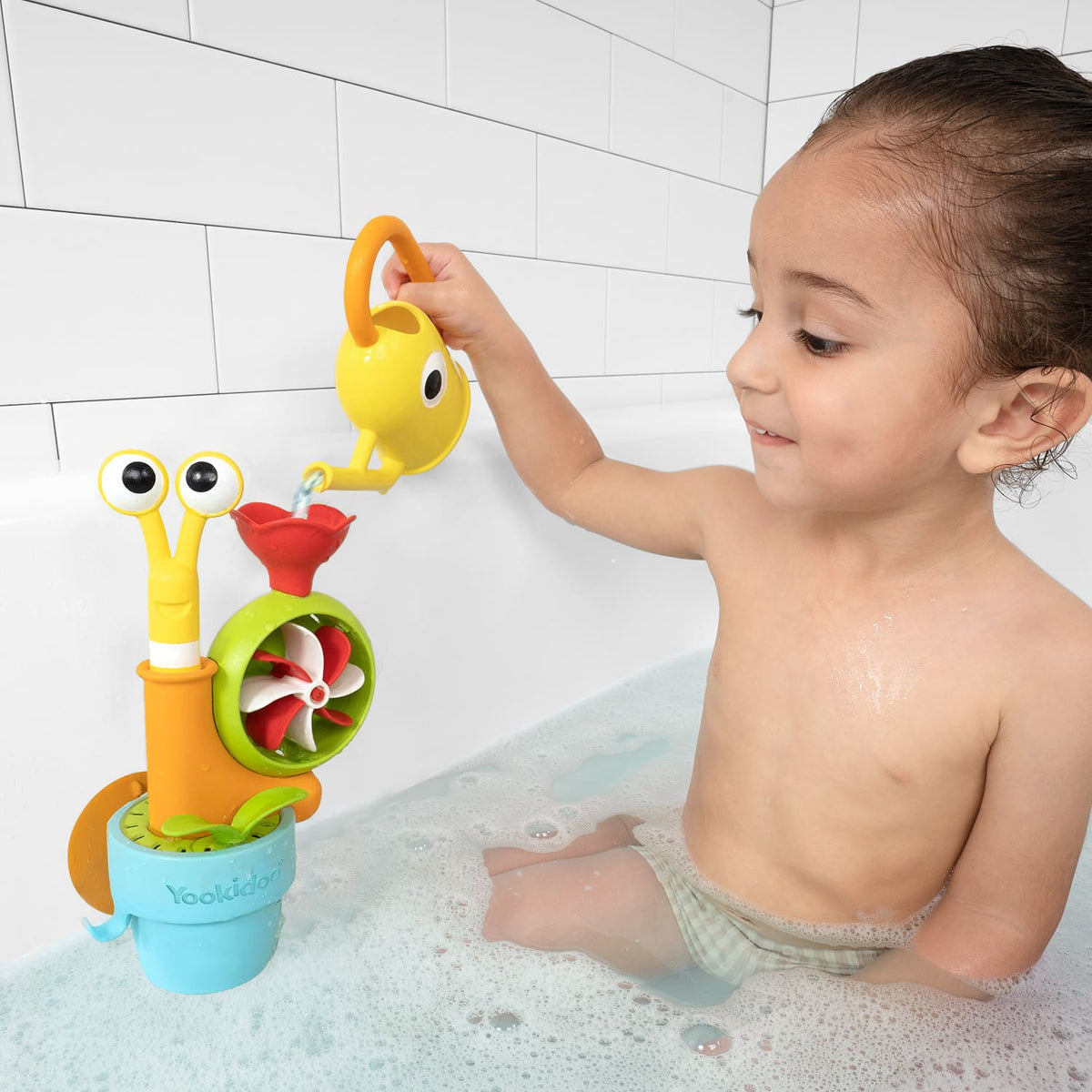 Pop-up water snail